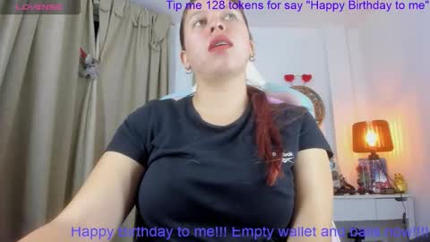 Snapshot of goddessjessica_roger chatting on September 22, 4:58 am Goddess Jessica and slave Roger online show from September 22, 4:58 am