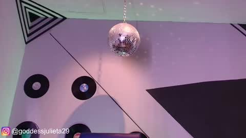 Julieta online show from March 26, 7:08 pm