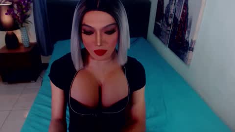 Lucy Pearl online show from February 2, 5:06 am