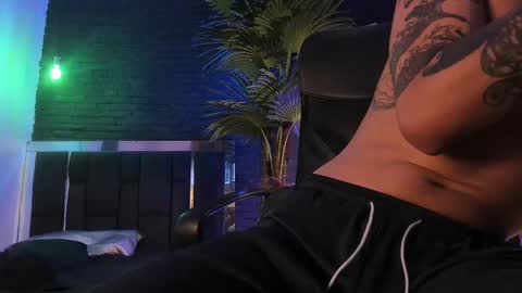 HUAN online show from February 26, 3:10 am