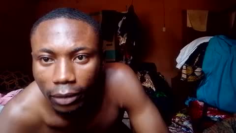 Snapshot of godwinauduogbeh21 chatting on April 15, 9:27 am godwinauduogbeh21 online show from April 15, 9:27 am