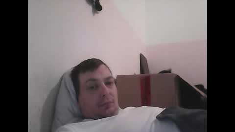 Snapshot of gohan8558 chatting on December 17, 5:08 pm gohan8558 online show from December 17, 5:08 pm