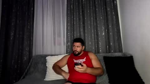 gold_alpha_boy online show from September 23, 7:06 pm