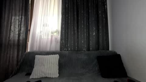 gold_alpha_boy online show from October 9, 8:01 am