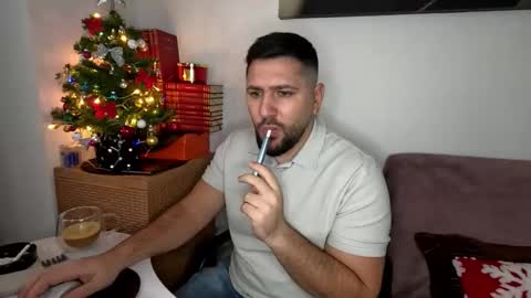 gold_alpha_boy online show from December 4, 9:51 am