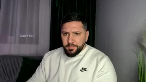 gold_alpha_boy online show from March 2, 5:42 pm