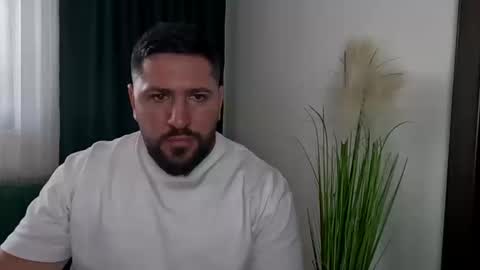 gold_alpha_boy online show from March 12, 2:01 pm