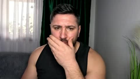 gold_alpha_boy online show from April 6, 2:40 pm