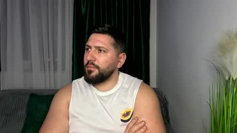 Snapshot of gold_alpha_boy chatting on April 17, 7:39 pm gold_alpha_boy online show from April 17, 7:39 pm