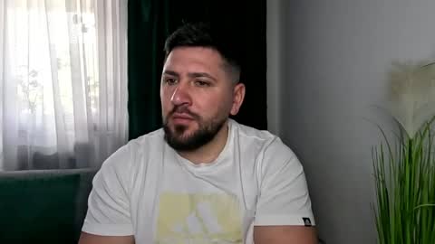 Snapshot of gold_alpha_boy chatting on April 22, 7:55 am gold_alpha_boy online show from April 22, 7:55 am