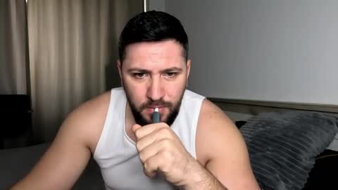 Snapshot of gold_alpha_boy chatting on April 25, 11:24 am gold_alpha_boy online show from April 25, 11:24 am