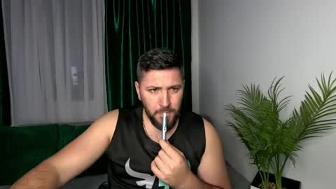 Snapshot of gold_alpha_boy chatting on May 7, 6:35 pm gold_alpha_boy online show from May 7, 6:35 pm