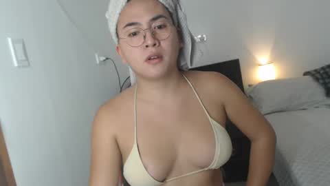 bella online show from December 7, 6:32 am