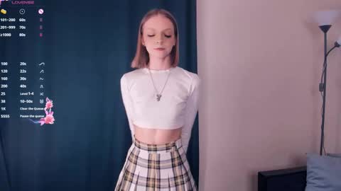 Snapshot of golden__dawn chatting on November 4, 7:29 am Jade online show from November 4, 7:29 am