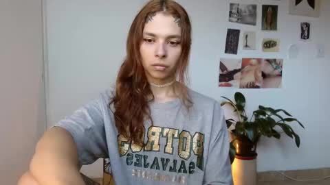 Alaska online show from December 19, 1:07 pm