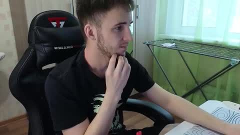 Golden boyyy21 online show from January 16, 11:03 am