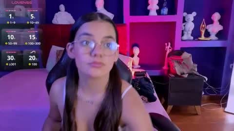 golden_muse online show from March 24, 12:32 pm