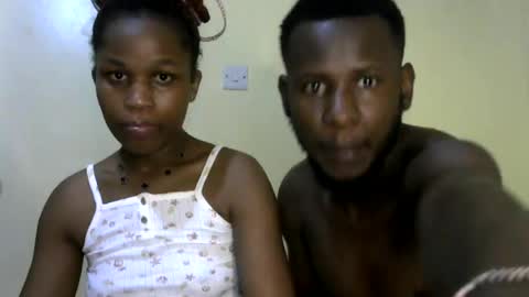 Lover birds online show from July 25, 9:12 pm