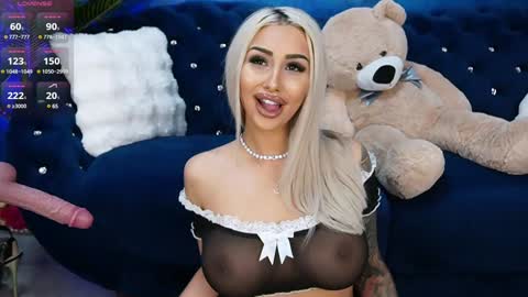 GoldenAmberX online show from January 12, 5:44 pm