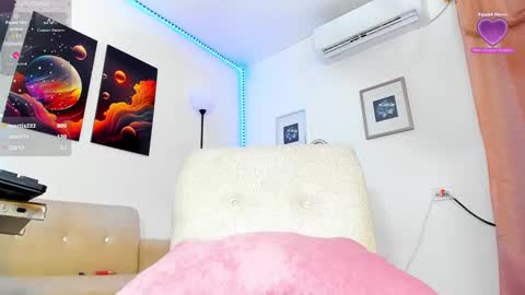 May smith online show from December 6, 9:54 am