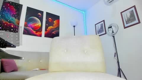 May smith online show from February 11, 6:19 am