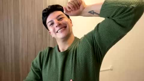 goldenknight33 online show from September 30, 4:12 pm