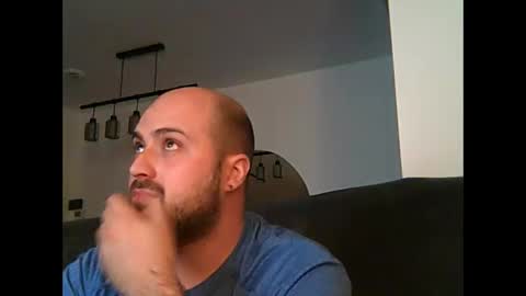 goldenspainboy online show from April 10, 7:07 pm