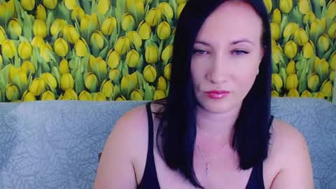 Snapshot of goldmoonn chatting on July 10, 10:40 am goldmoonn online show from July 10, 10:40 am