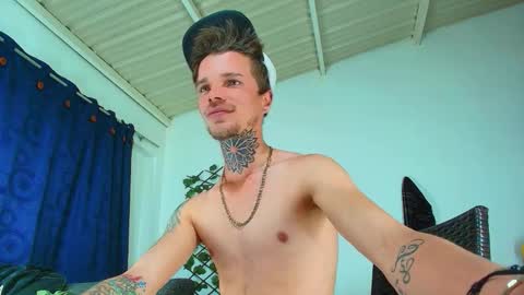 Goldy Loyal93 online show from September 15, 11:54 am