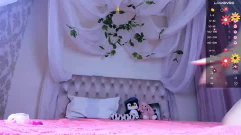 gongjulee online show from December 18, 1:44 am