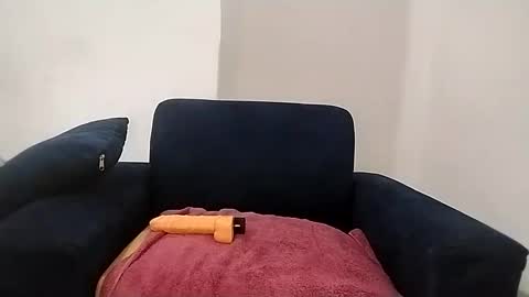 Snapshot of gonul_aslanbey chatting on December 8, 6:43 am gonul aslanbey online show from December 8, 6:43 am