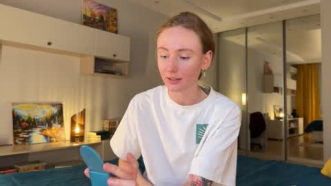 Snapshot of good__choice chatting on October 30, 12:39 pm Polly online show from October 30, 12:39 pm