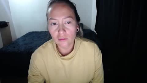 nathalia online show from December 14, 2:56 am