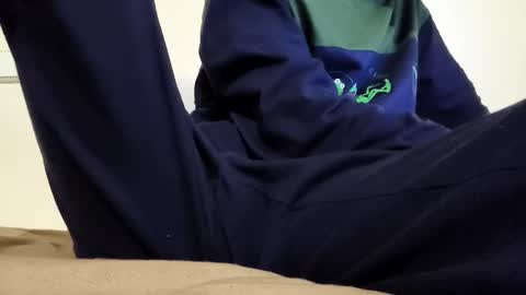 goodboyyy7 online show from December 4, 1:48 am