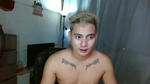 Snapshot of goodcaresweetboy chatting on January 6, 6:03 am FORD online show from January 6, 6:03 am