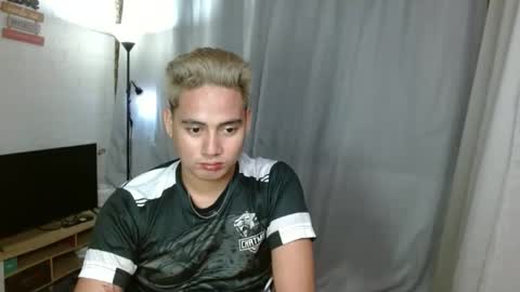 Snapshot of goodcaresweetboy chatting on January 6, 9:08 am FORD online show from January 6, 9:08 am