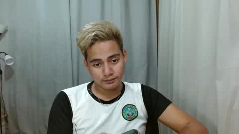 Snapshot of goodcaresweetboy chatting on January 17, 11:06 am FORD online show from January 17, 11:06 am