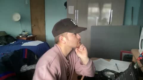 goodfumes online show from April 16, 6:41 pm