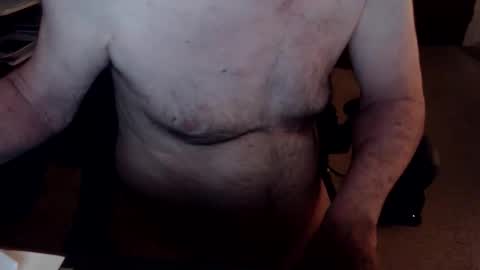 Snapshot of goodking999 chatting on April 7, 5:52 am goodking999 online show from April 7, 5:52 am