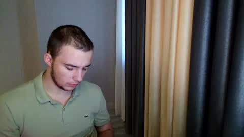 Snapshot of goodmasterpum chatting on October 20, 4:02 am Pum online show from October 20, 4:02 am