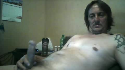 Snapshot of goodwrench31671 chatting on June 17, 3:31 am goodwrench31671 online show from June 17, 3:31 am