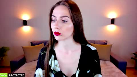 Petra online show from October 12, 2:49 pm