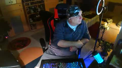 google5001 online show from January 9, 10:00 pm