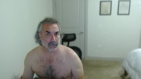Snapshot of gopher988 chatting on October 21, 8:42 pm gopher988 online show from October 21, 8:42 pm