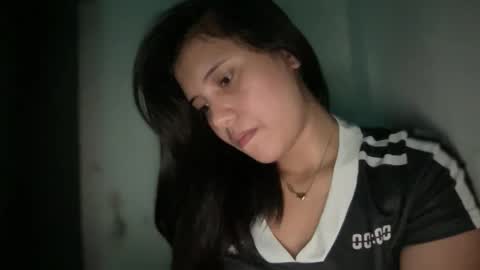 Snapshot of gorgeous_lyn1 chatting on November 29, 2:03 am Lyn online show from November 29, 2:03 am