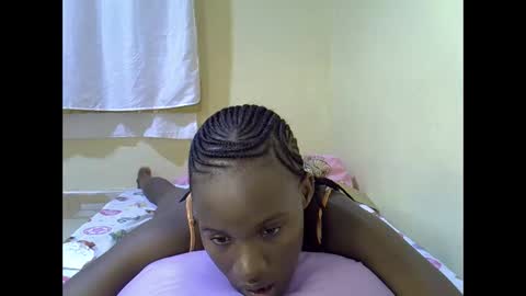 gorgeous_maya1 online show from February 2, 8:18 pm