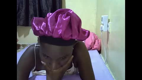 gorgeous_maya1 online show from May 12, 9:56 pm