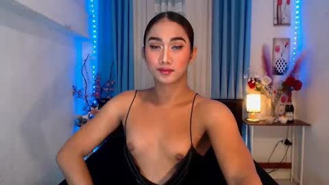 Snapshot of gorgeous_nicole chatting on January 7, 7:49 pm gorgeous_nicole online show from January 7, 7:49 pm