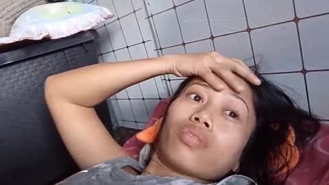 Snapshot of gorgeouspinay_babe chatting on March 2, 8:43 am GorgeousPinay babe online show from March 2, 8:43 am