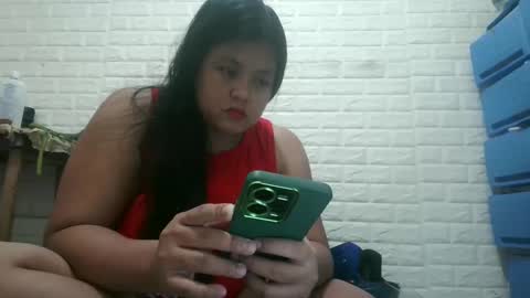 gorgeousselenaxx online show from January 10, 7:35 am